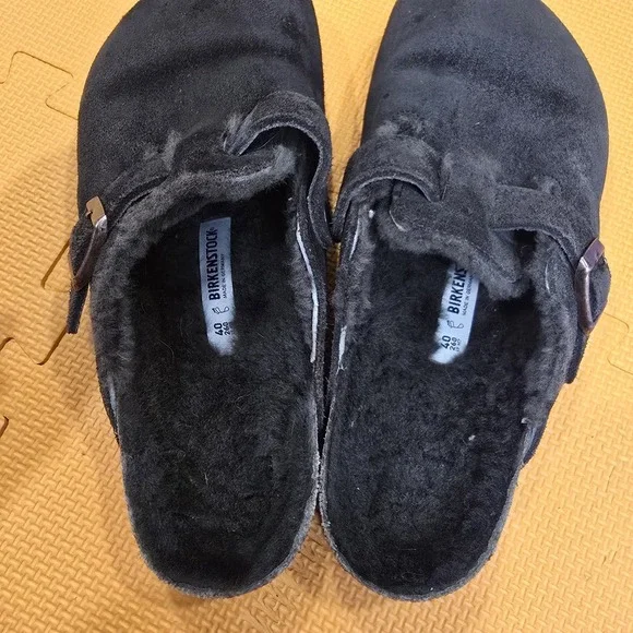 Birkenstock Boston Shearling Black Suede Clogs Mules Size 40 L9 M7 - Picture 9 of 10